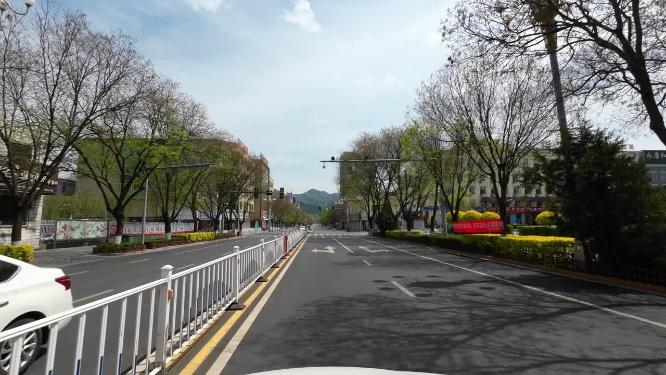 第一视角 空荡的街头无人的街道