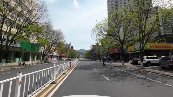 第一视角 空荡的街头无人的街道