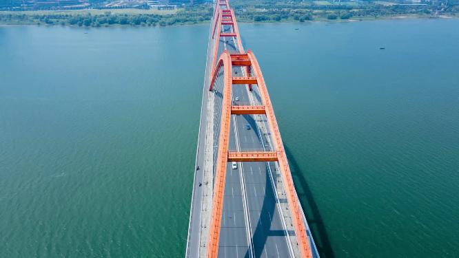 4k航拍长沙福元路大桥湘江高楼轮船