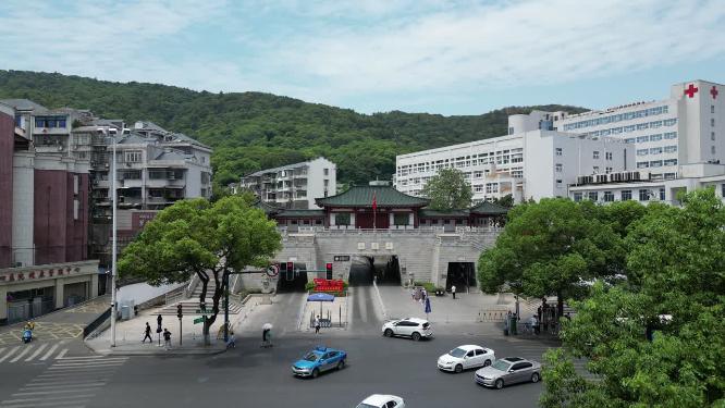 湖南长沙岳麓山大门航拍