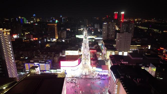 湖南长沙黄兴路步行街夜景灯光人流航拍