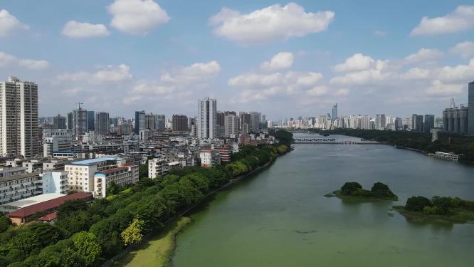 航拍广西南宁南湖城市风景蓝天白云天际线