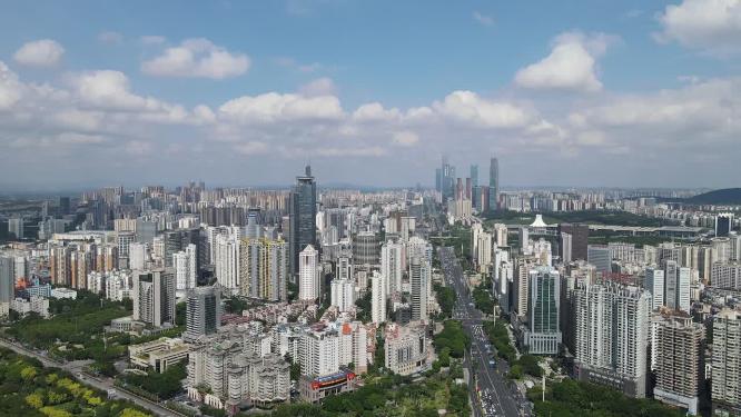 航拍广西南宁城市蓝天白云天际线