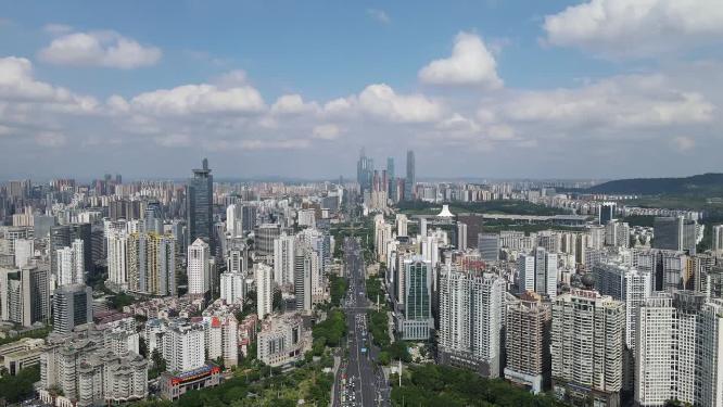 航拍广西南宁城市蓝天白云天际线