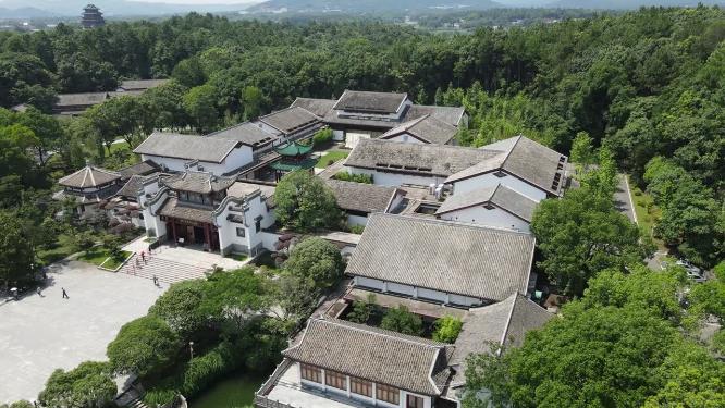 航拍湖南长沙刘少奇纪故居5A旅游景点念馆
