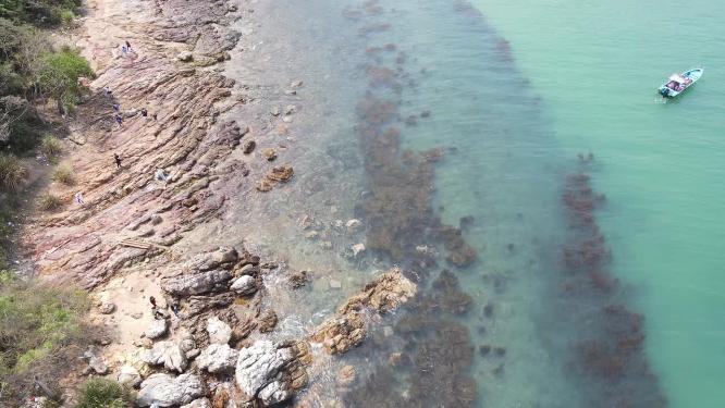 深圳杨梅坑度假村大海海浪航拍
