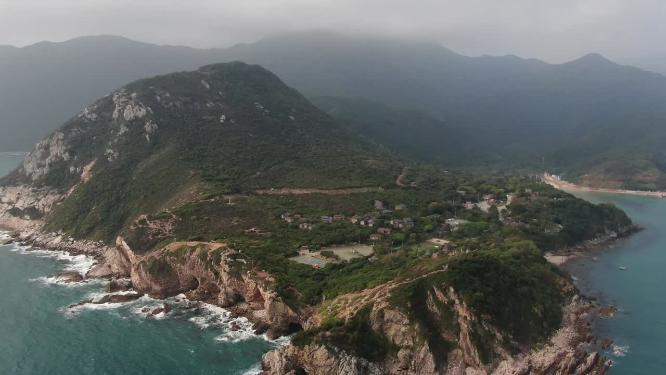 航拍大海海浪沙滩礁石深圳杨梅坑