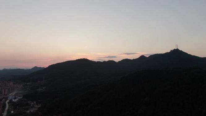 夕阳晚霞落日火烧云航拍