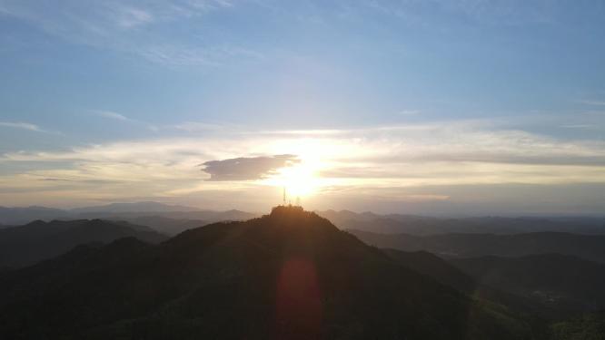大山日落晚霞夕阳航拍