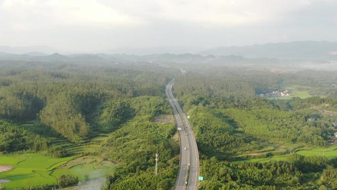 大山高速公路交通航拍