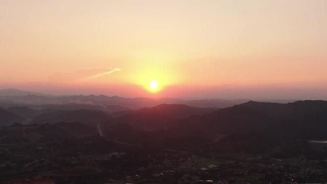 山川日落彩霞航拍