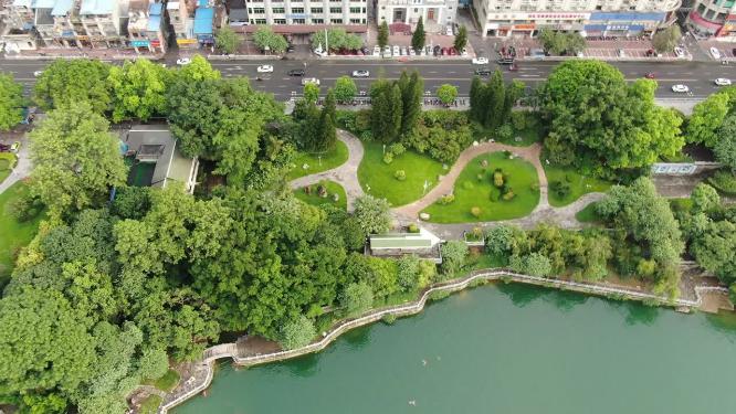 城市沿河风光带航拍