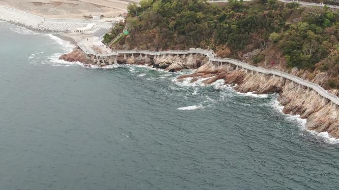 大海海浪沙滩礁石深圳大梅沙航拍