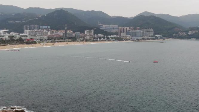 大海海浪沙滩礁石深圳大梅沙航拍