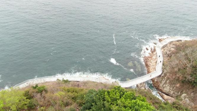 大海海浪沙滩礁石深圳大梅沙航拍