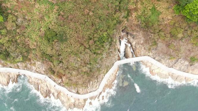 大海海浪沙滩礁石深圳大梅沙航拍