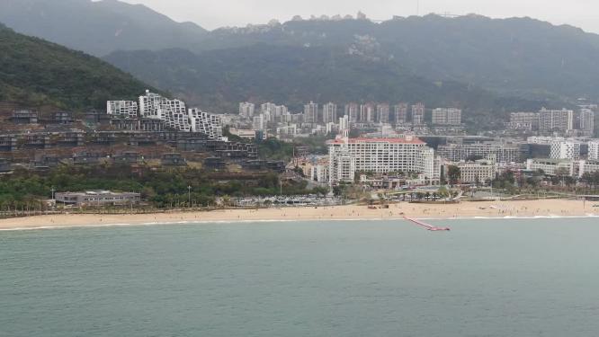 大海海浪沙滩礁石深圳大梅沙航拍