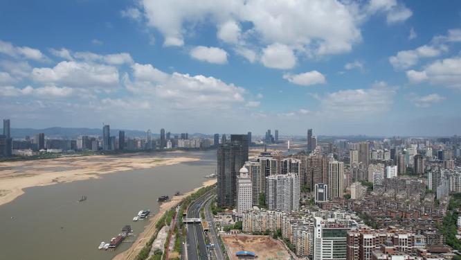 江西南昌城市天际线蓝天白云航拍