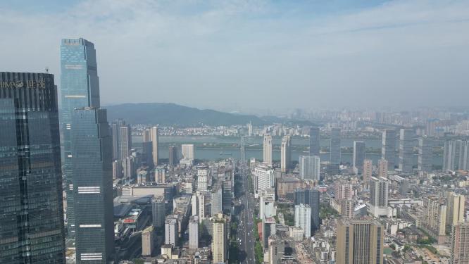 湖南长沙城市高楼交通航拍