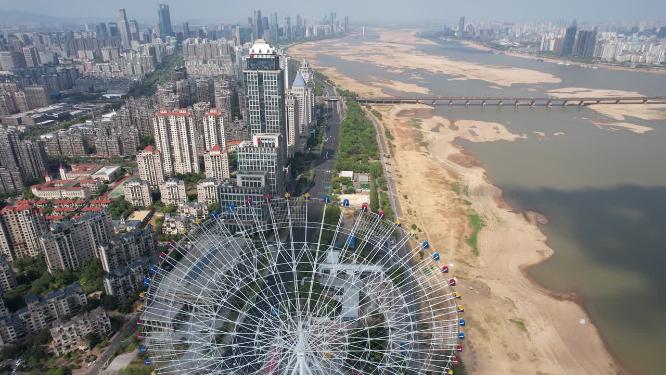 江西南昌南昌之眼地标建筑摩天轮航拍