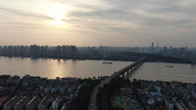 航拍长江日落晚霞夕阳