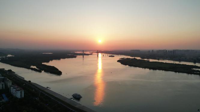 航拍长江日落晚霞夕阳
