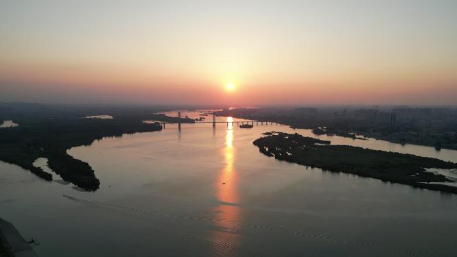 航拍长江日落晚霞夕阳