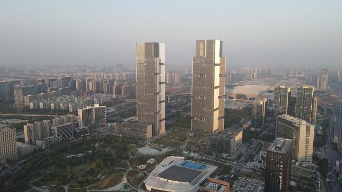河南郑州绿地双子塔地标建筑航拍