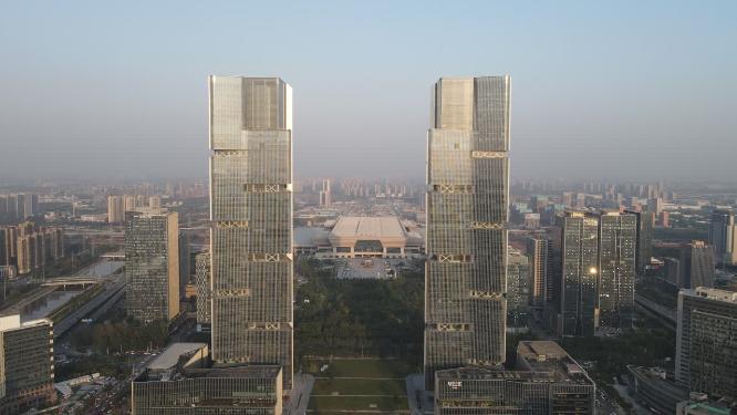 河南郑州绿地双子塔地标建筑航拍