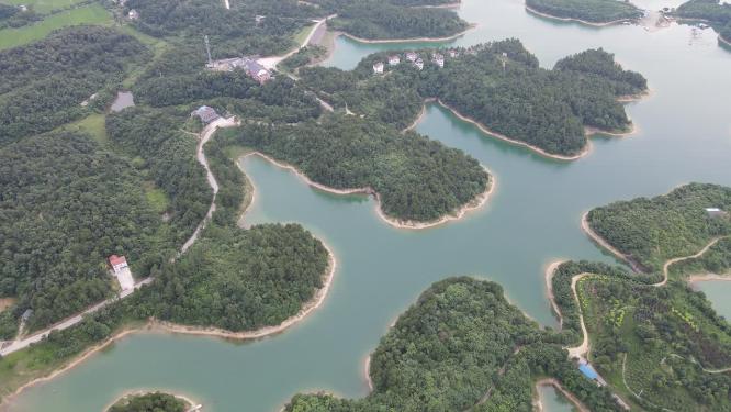 大自然青山绿水湖北洈水风景区航拍