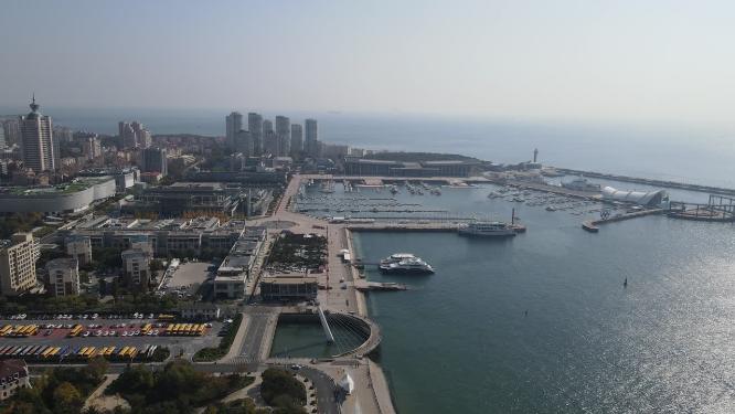 大海海浪沙滩自然风景航拍