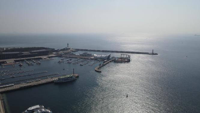大海海浪沙滩自然风景航拍