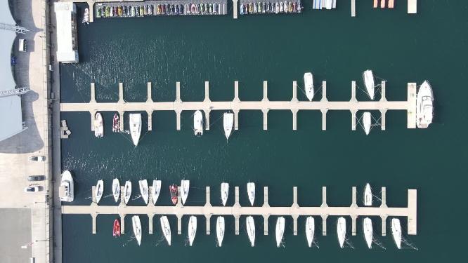 大海海浪沙滩自然风景航拍