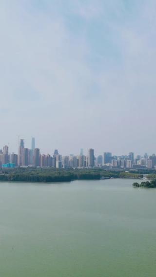 旅游景区湖北东湖5A景区竖屏航拍