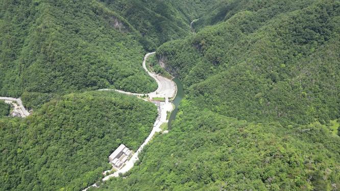湖北神农架巴桃园4A景区航拍