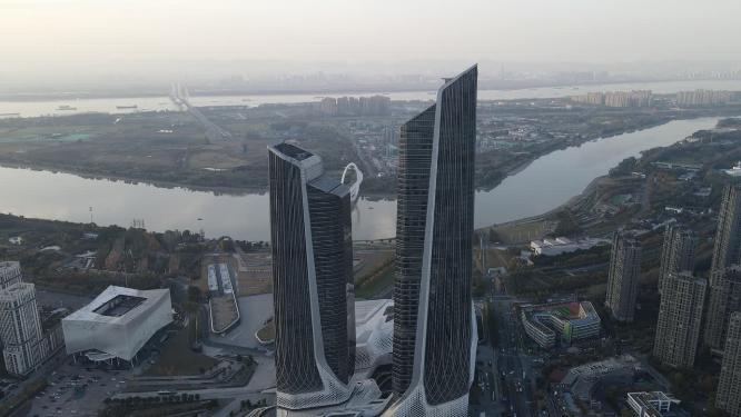 航拍南京双塔地标建筑