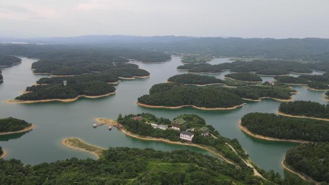 祖国壮丽山河湖北洈水4A景区