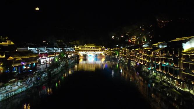航拍湖南湘西凤凰古城夜景灯光