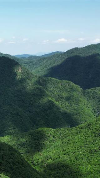 祖国壮丽山河连绵起伏山川丘陵航拍