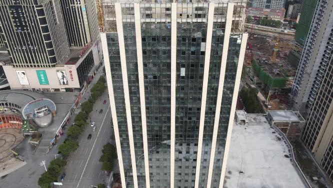 航拍城市在建商务大楼