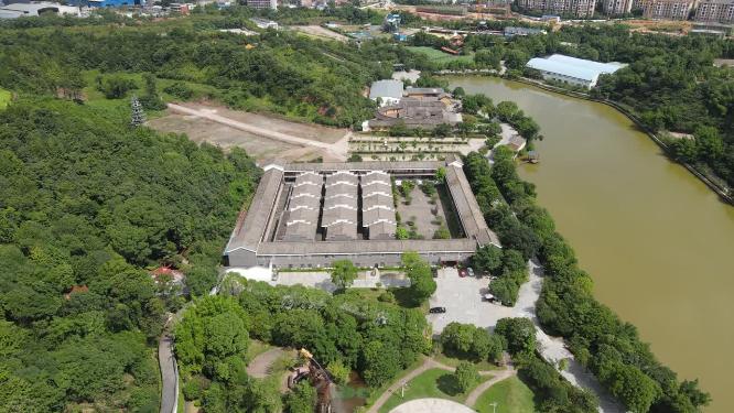 江西赣州五龙客家风情园航拍
