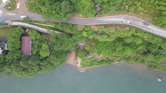 乡村沿河公路航拍