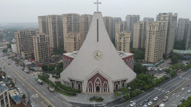 基都教教堂十字架航拍