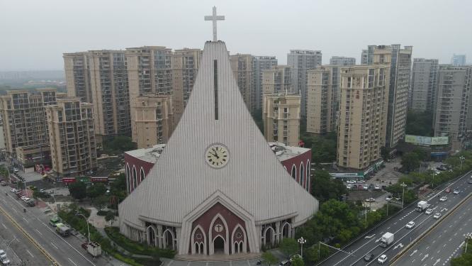 基都教教堂十字架航拍