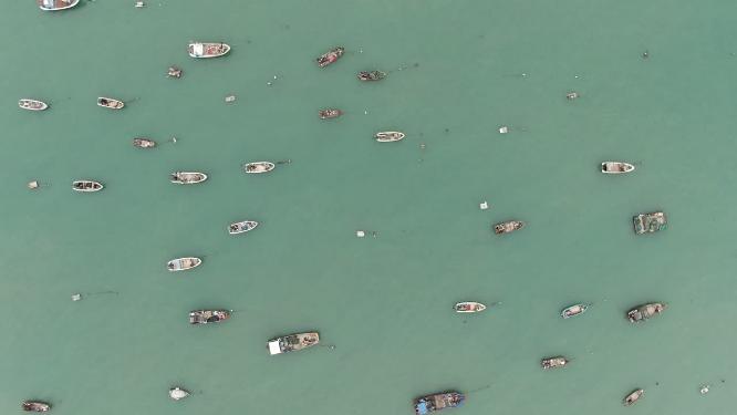 大海岛屿沙滩游船航拍