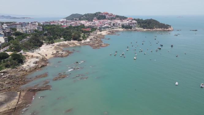 大海海浪沙滩礁石岛屿航拍