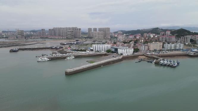 大海海浪沙滩自然风景航拍
