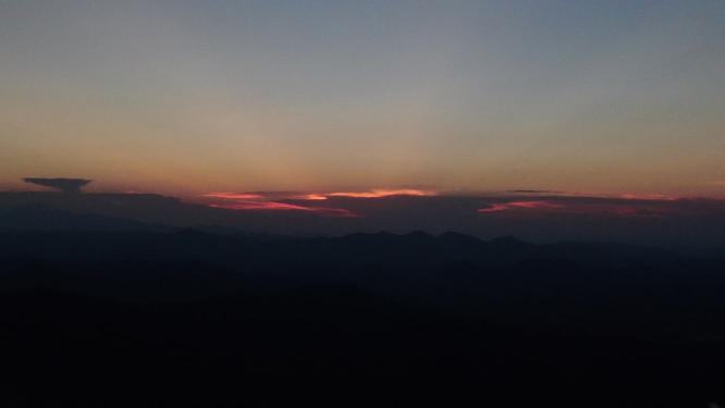 山川日落晚霞夕阳火烧云航拍