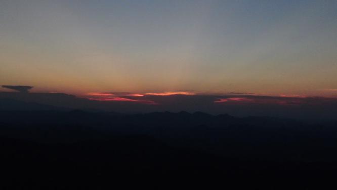 山川日落晚霞夕阳火烧云航拍