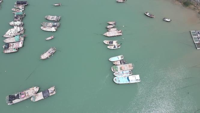 大海海洋渔船码头沙滩礁石航拍
